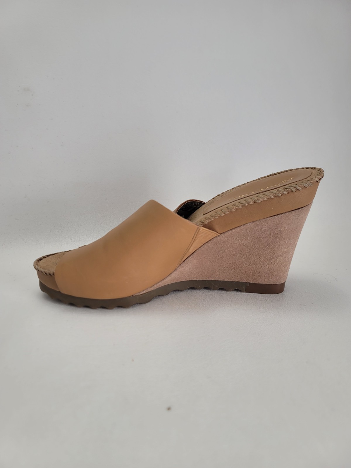 AEROSOLES Birthstone Leather Wedge Sandals Brown Size 9.5 Comfort Summer Slip On
