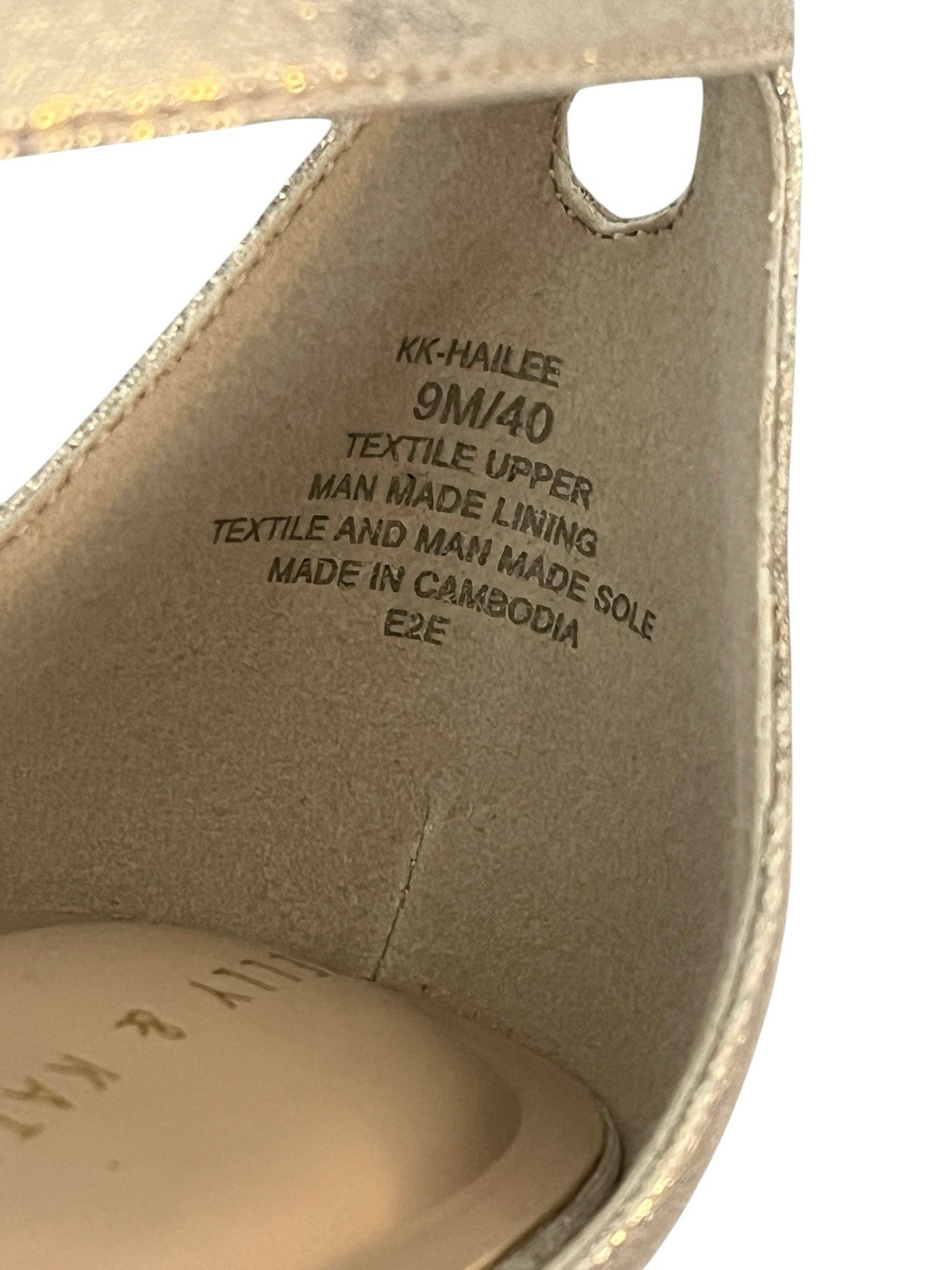 Kelly & Katie Hailee Sandal Womens Size 9M Beige Gold Shimmer 3.5 in Heel NEW