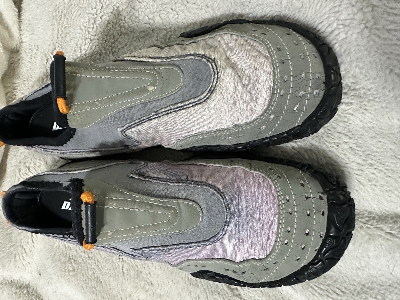 Teva Waterproof Sneakers Mauve Purple Size 8 Women’s Hiking Shoes