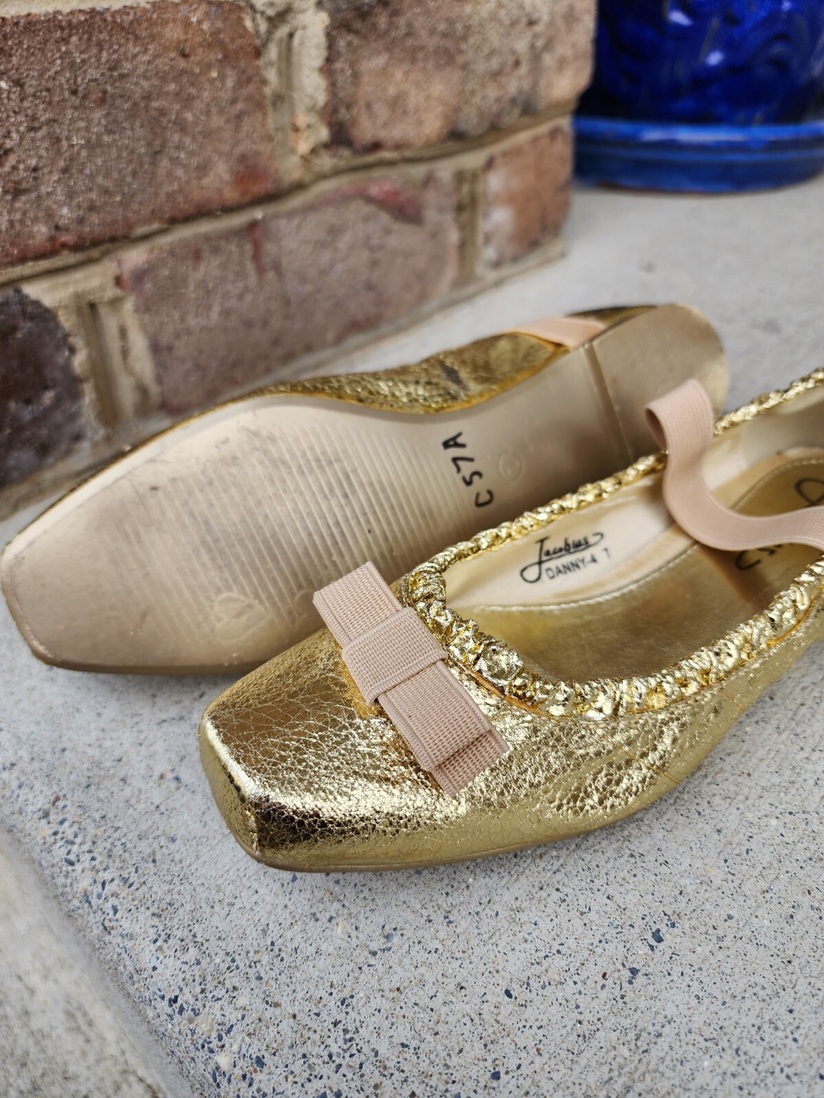 Womens Metalic Gold Tone Shoes!