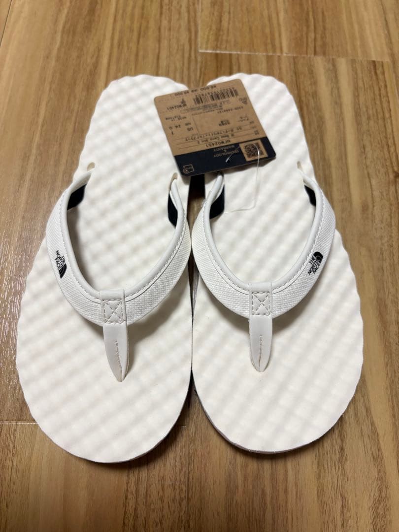 THE NORTH FACE White Beach Sandals 24.0cm Women’s Footwear