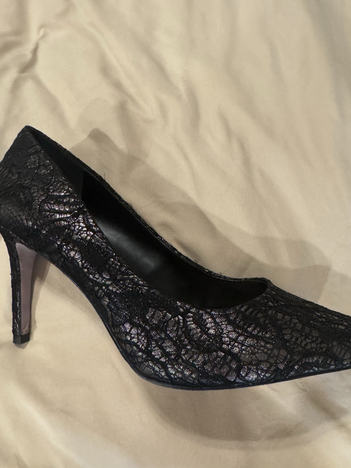 Jessica Simpson Women’s Black Lace Floral Pointed Toe Stiletto Pumps US 8.5