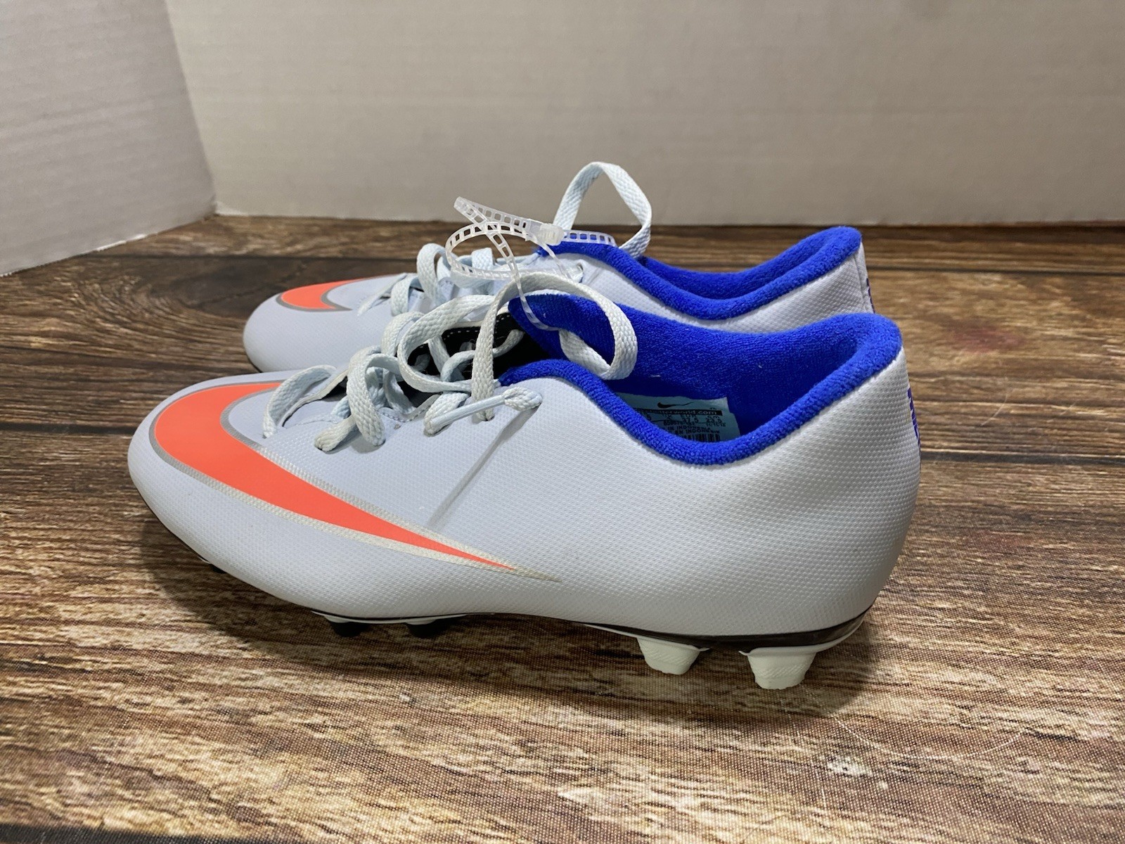 Nike Mercurial Vortex 2 FG Soccer Cleats Womens Size 6.5 Blue Orange 658575-484