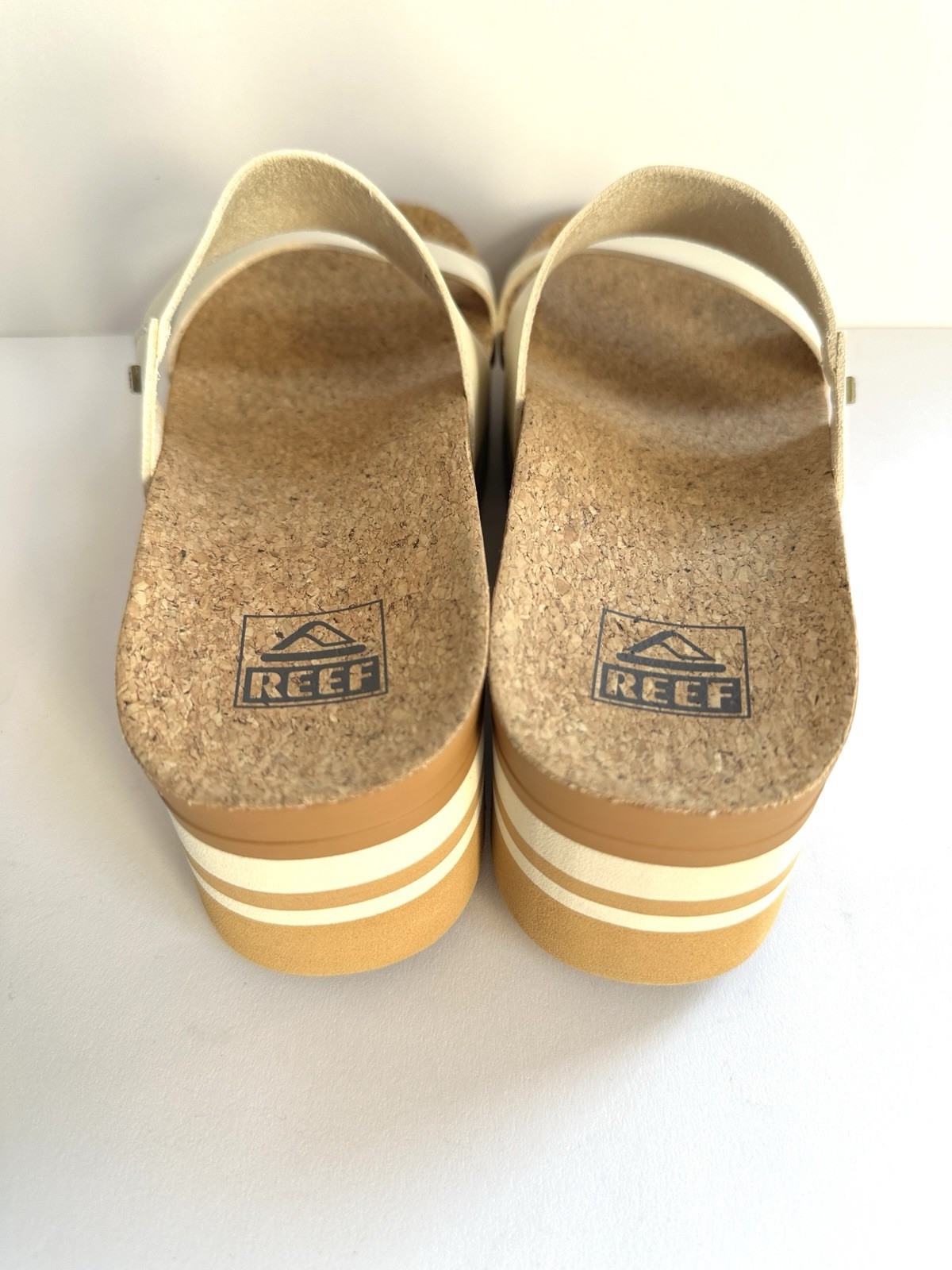Reef Cushion Vista Higher Platform Sandal Vintage Tan/Cream/Cork Comfort New Sz8