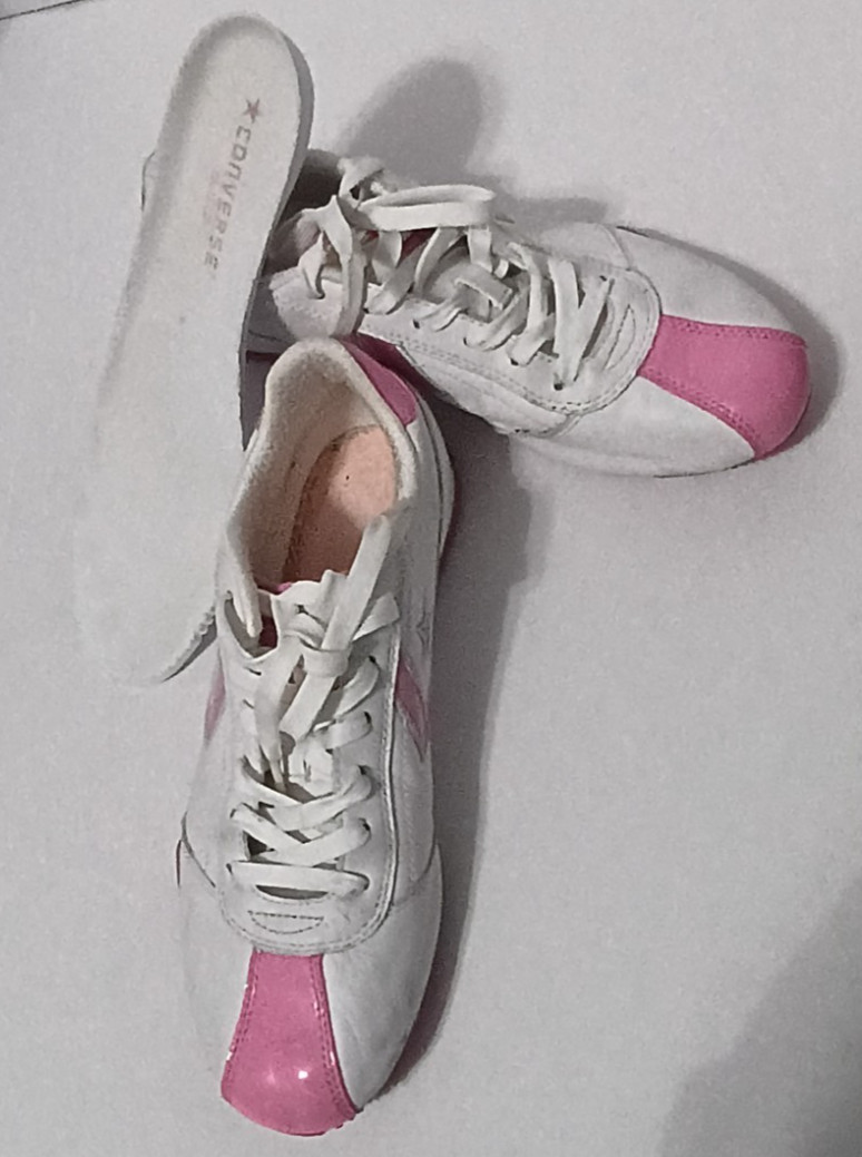 Converse Shoes All Star Athletic White/Pink Sneakers Women 8.5 Men 7 Track Run