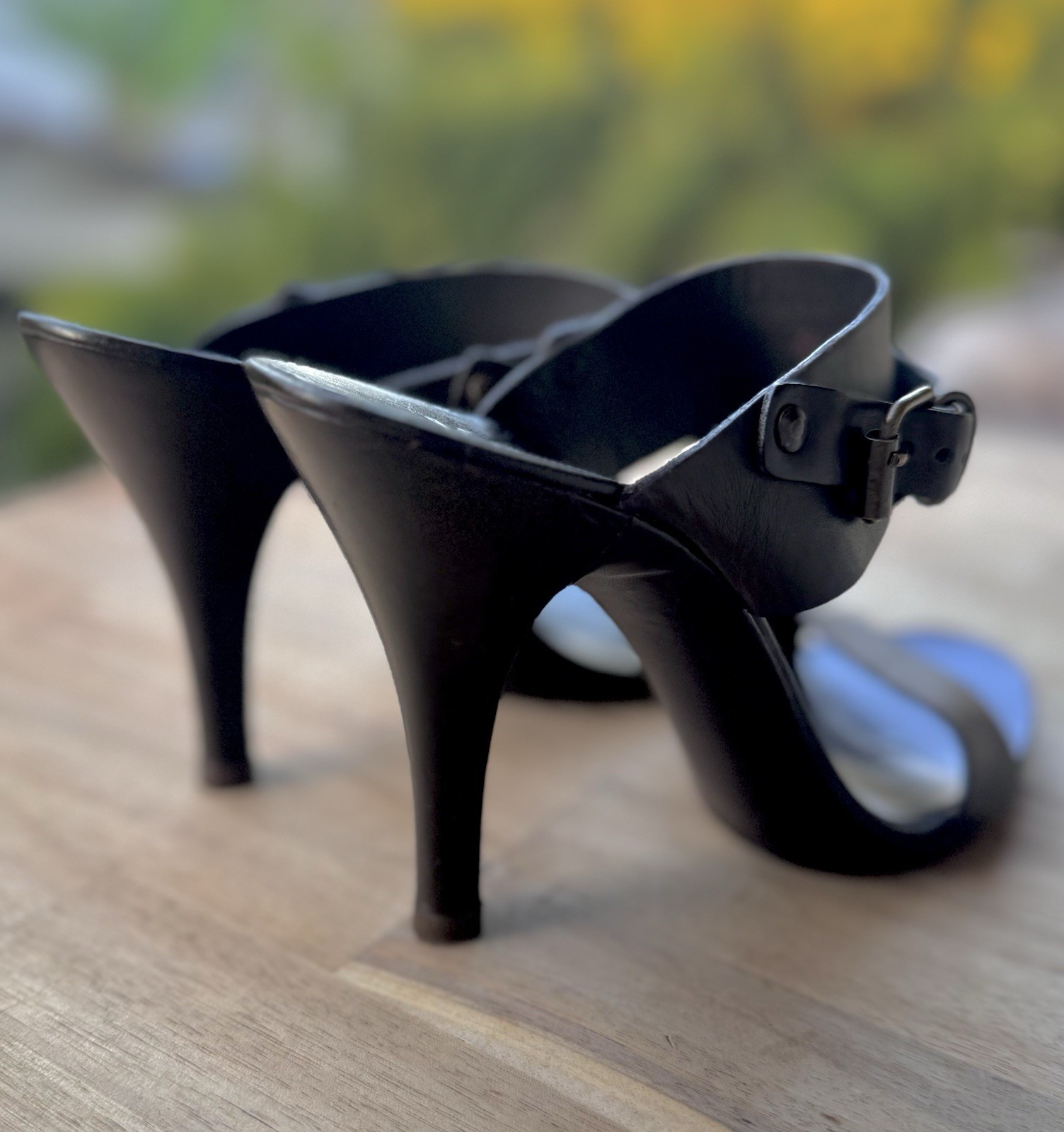 Michael Kors Dark Brown Leather High Heels Brass Hardware Sz7