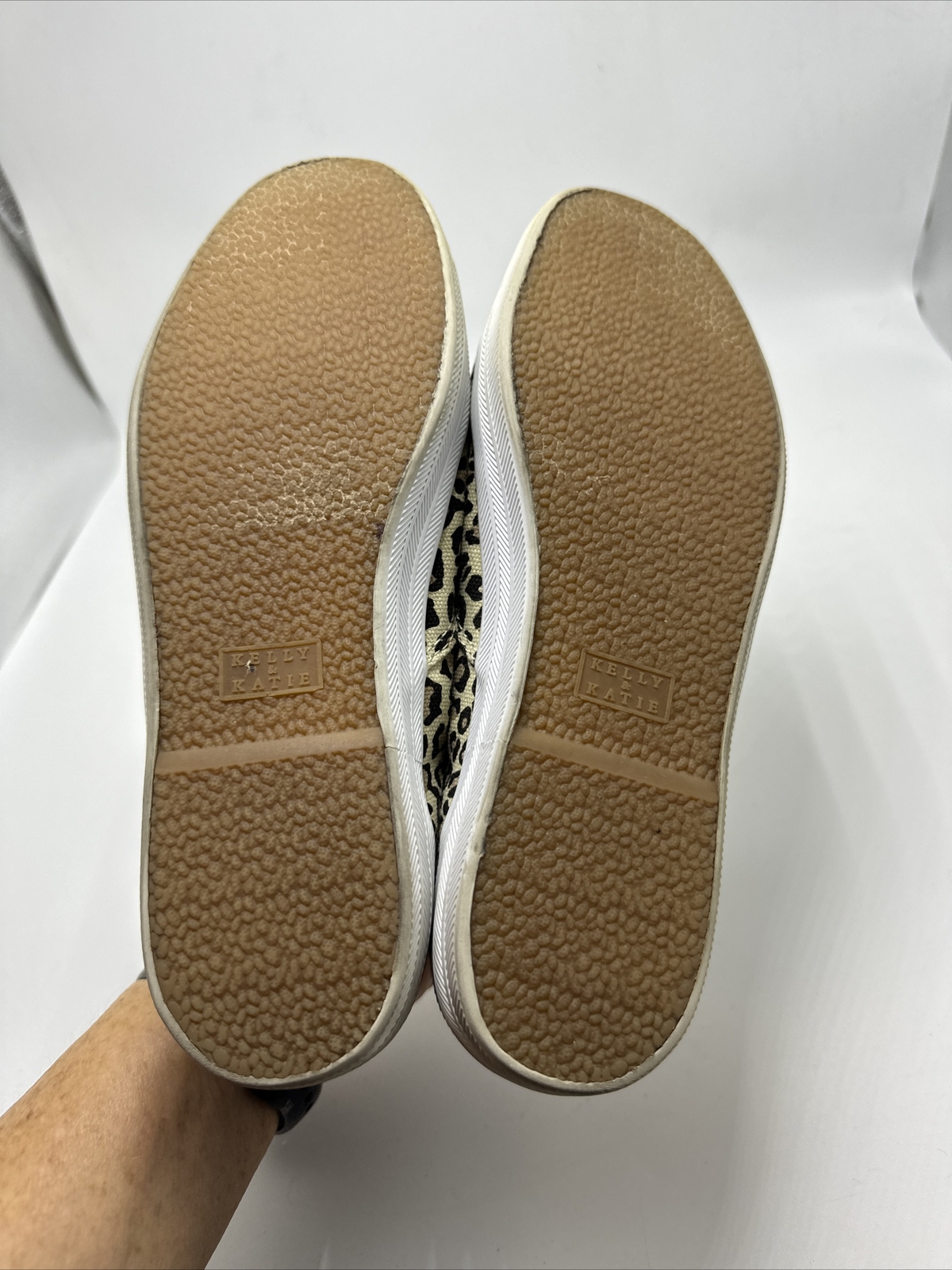 Kelly & Katie Tennis Sneaker Shoes Size 6.5 Solid Animal Print Lace Foam Insole