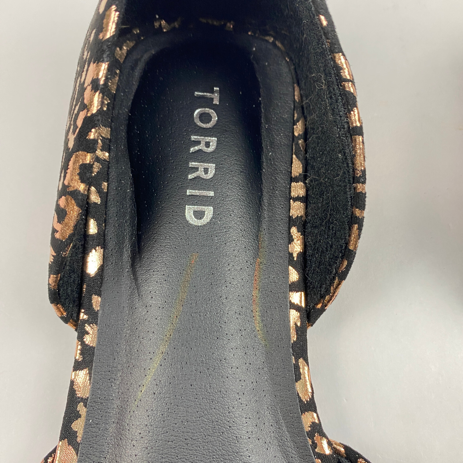 NWT Torrid Flats Black Metallic Gold Bow Leopard Print Shoes Women’s Size 8WW
