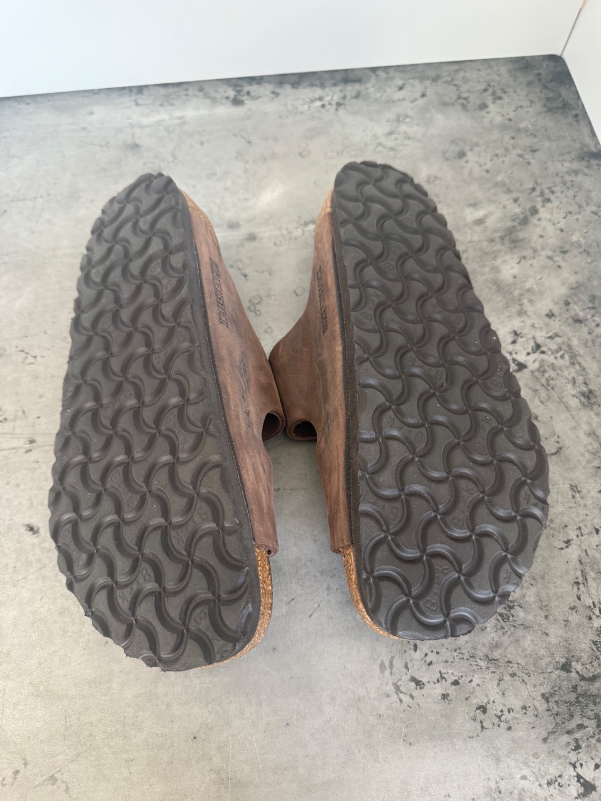 Birkenstock Arizona Habana Oiled Leather EU 37 / Size 6-6.5 (Narrow) – Worn Once