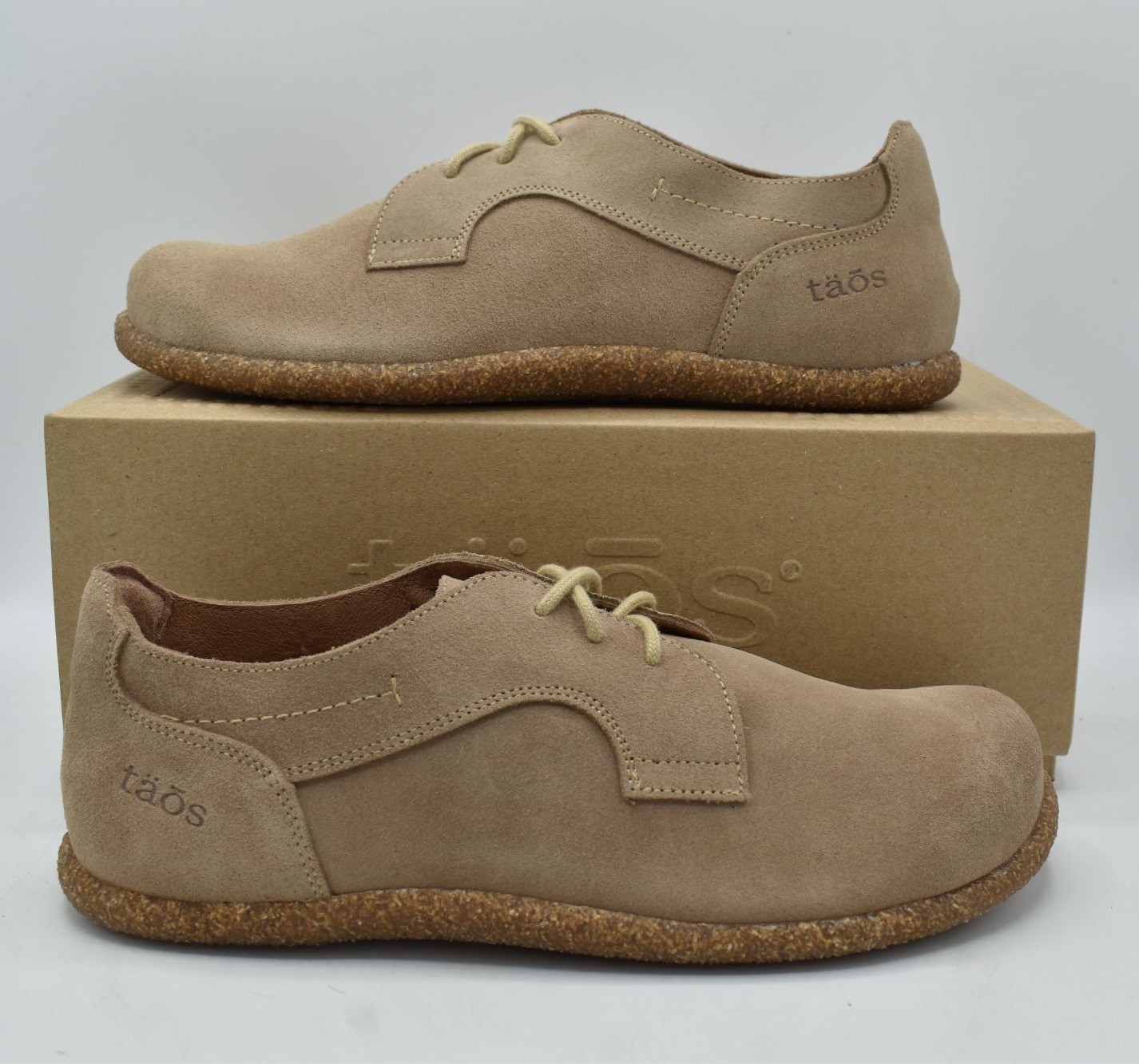 Taos Footwear Women Size EU 41 US 10-10.5 Utmost Sand Suede Lace Up Casual Shoes
