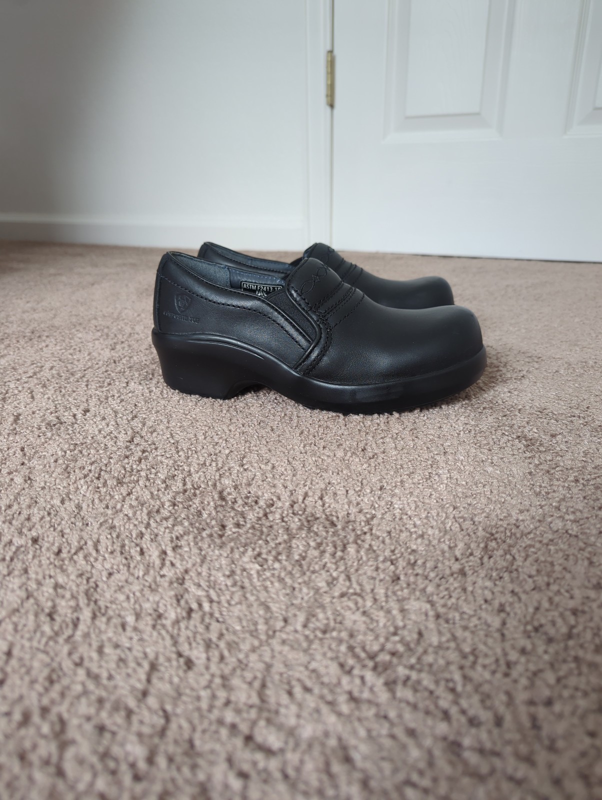 Ariat Expert Safety Clog SD Composite Toe Black Sz 6 C Wide Slip Resistant