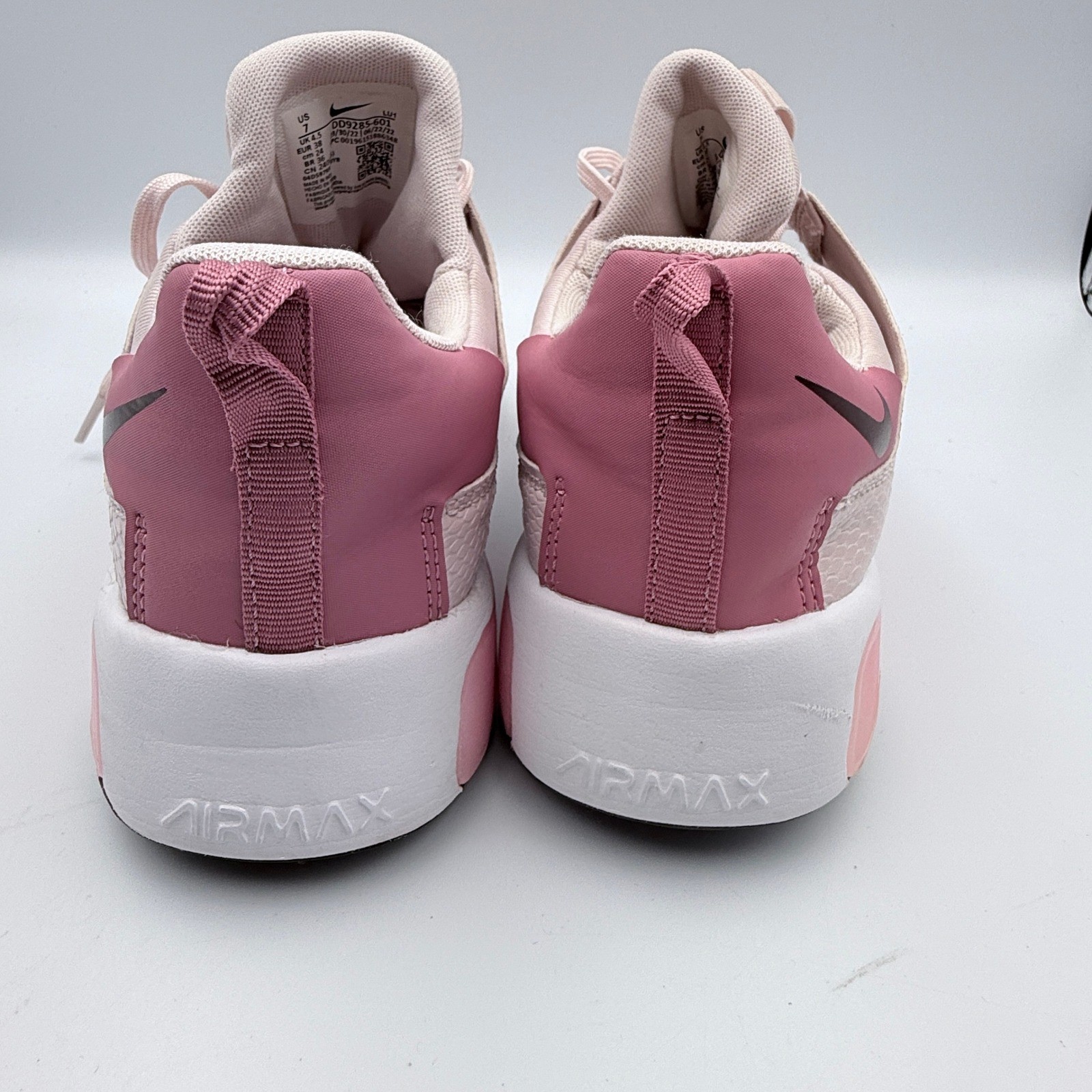 Nike Air Max Bella TR 5 Size 7 Womens Training Shoes Barely Rose DD9285-601