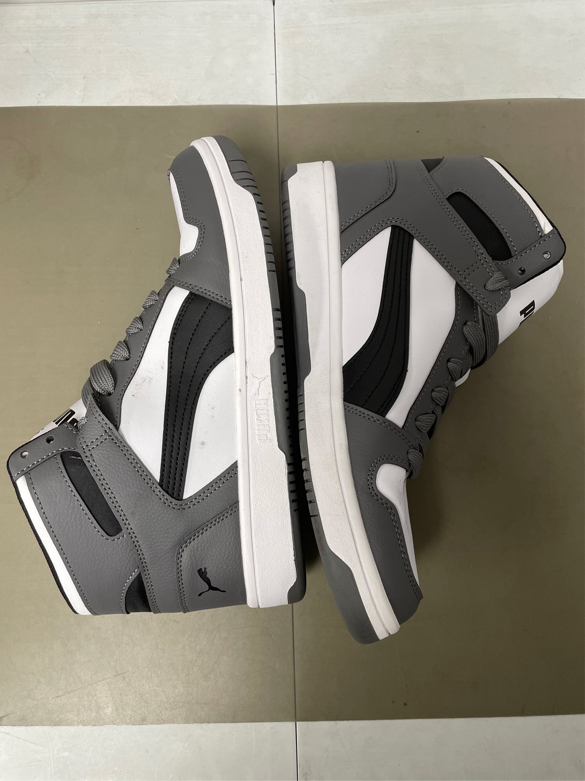 PUMA Rebound Layup Lace up Sneakers