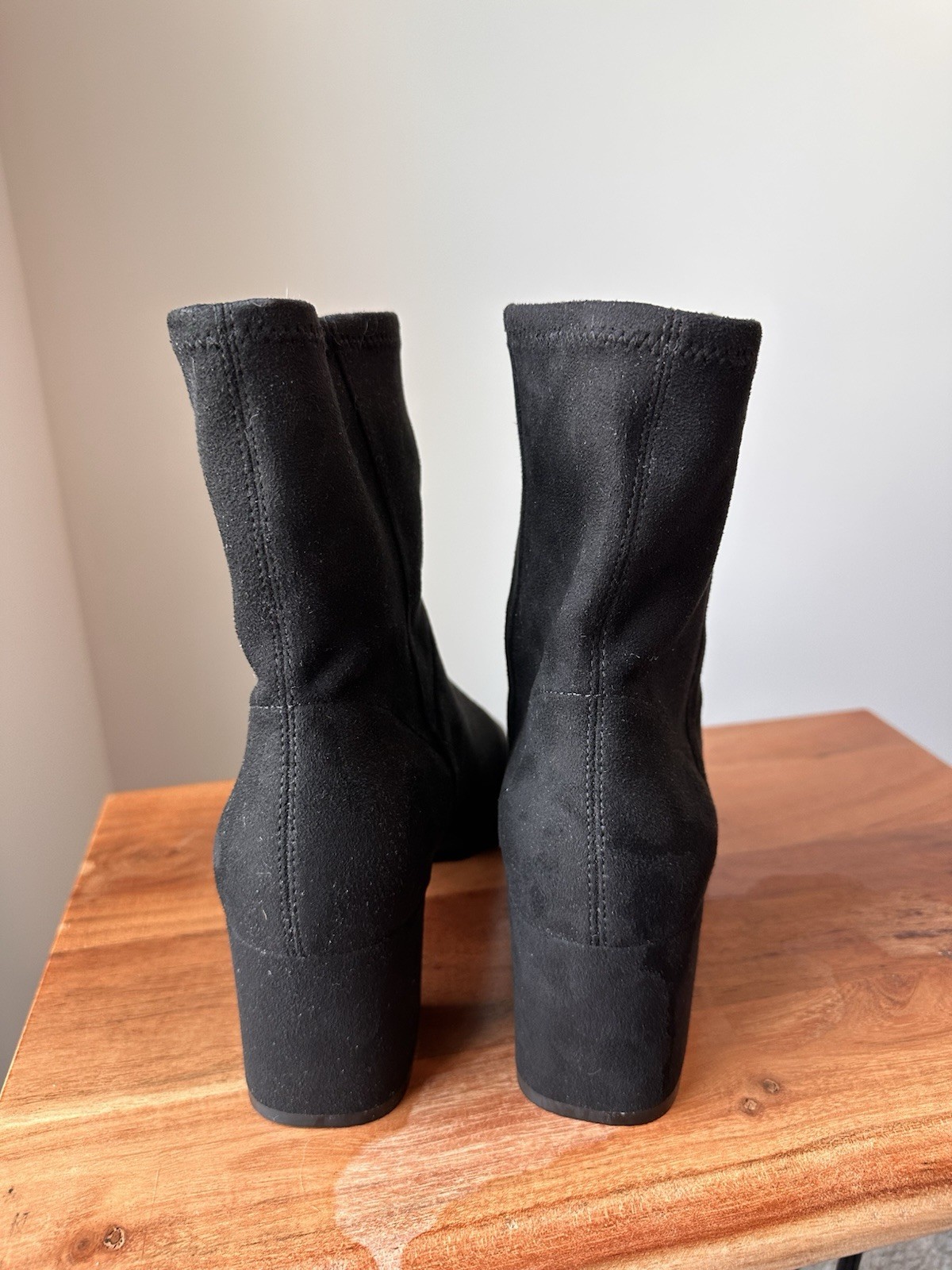 Boden Cara Black Stretch Faux Suede Ankle Boots Block Heel Women’s Size 40 / 9