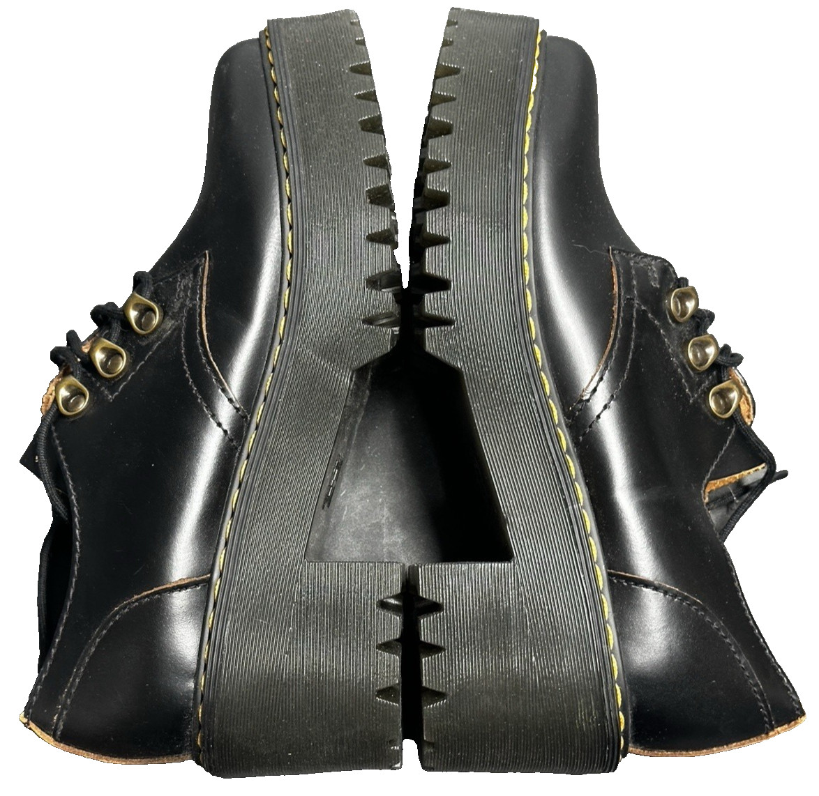 Dr Martens Leonalo LA004 Black Leather Chunky Lace Up Loafer Women’s SZ: 6 -Used