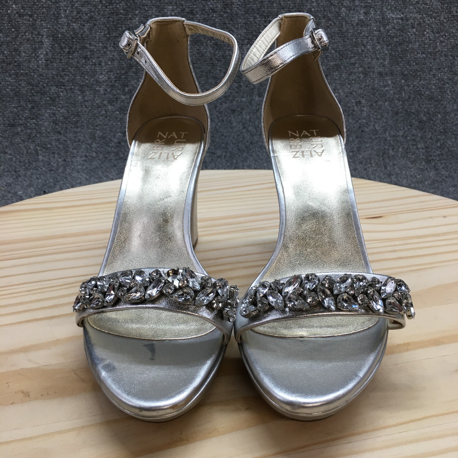 Naturalizer Sandals Womens 9M Cassano Ankle Strap Silver Leather Cone Heels NEW