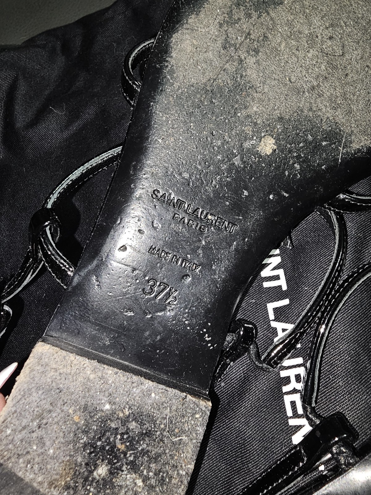 YSL SAINT LAURENTCassandra Flat Sandals in BLACK Patent Leather With CRYSTALS