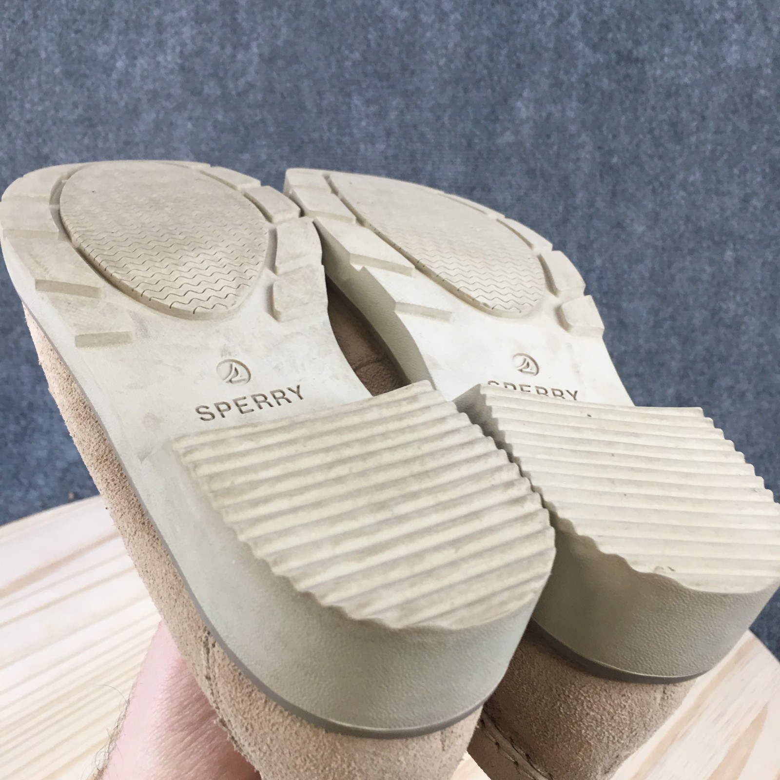 Sperry Shoes Womens 6.5 Wide Wells Penny Loafer Cream Leather Slip On STS89457