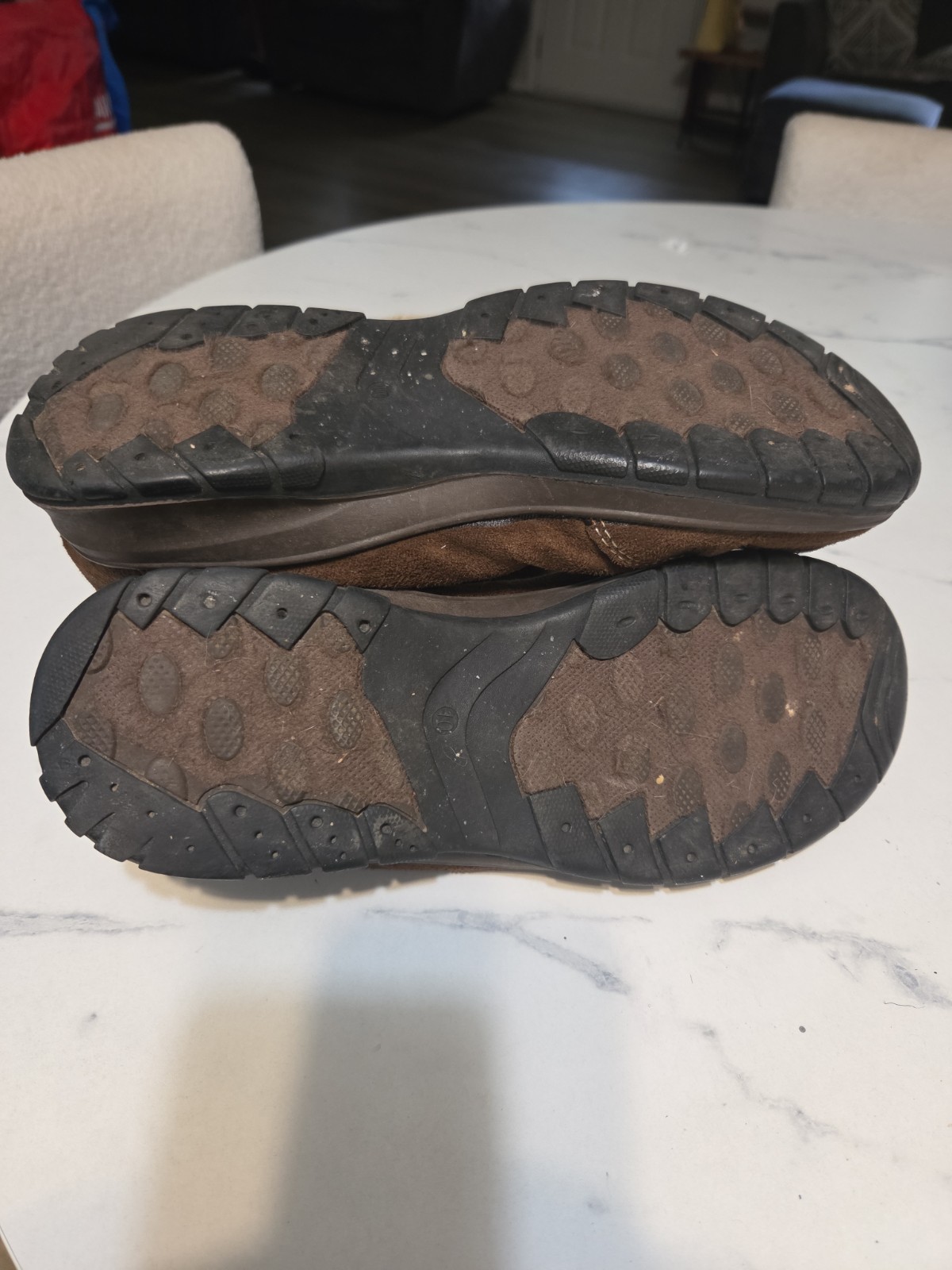 Itasca Blitzen Women’s Size 10 Brown Faux Suede Winter Boots Faux Fur Lined