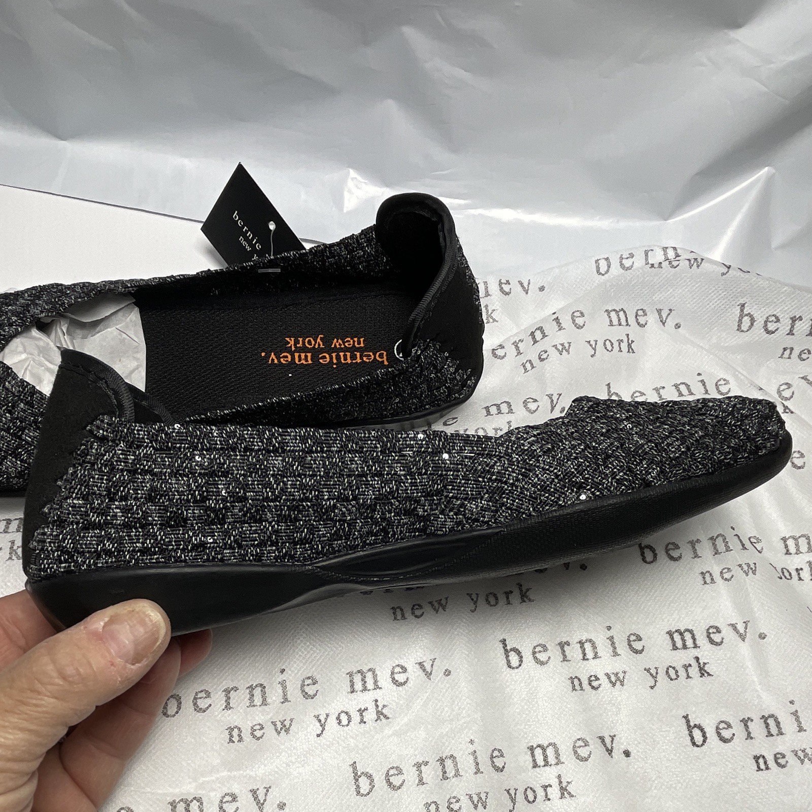 Bernie Mev Women’s Woven Slip-On Ballet Flats Black/Silver Round Toe EU 37 US 6