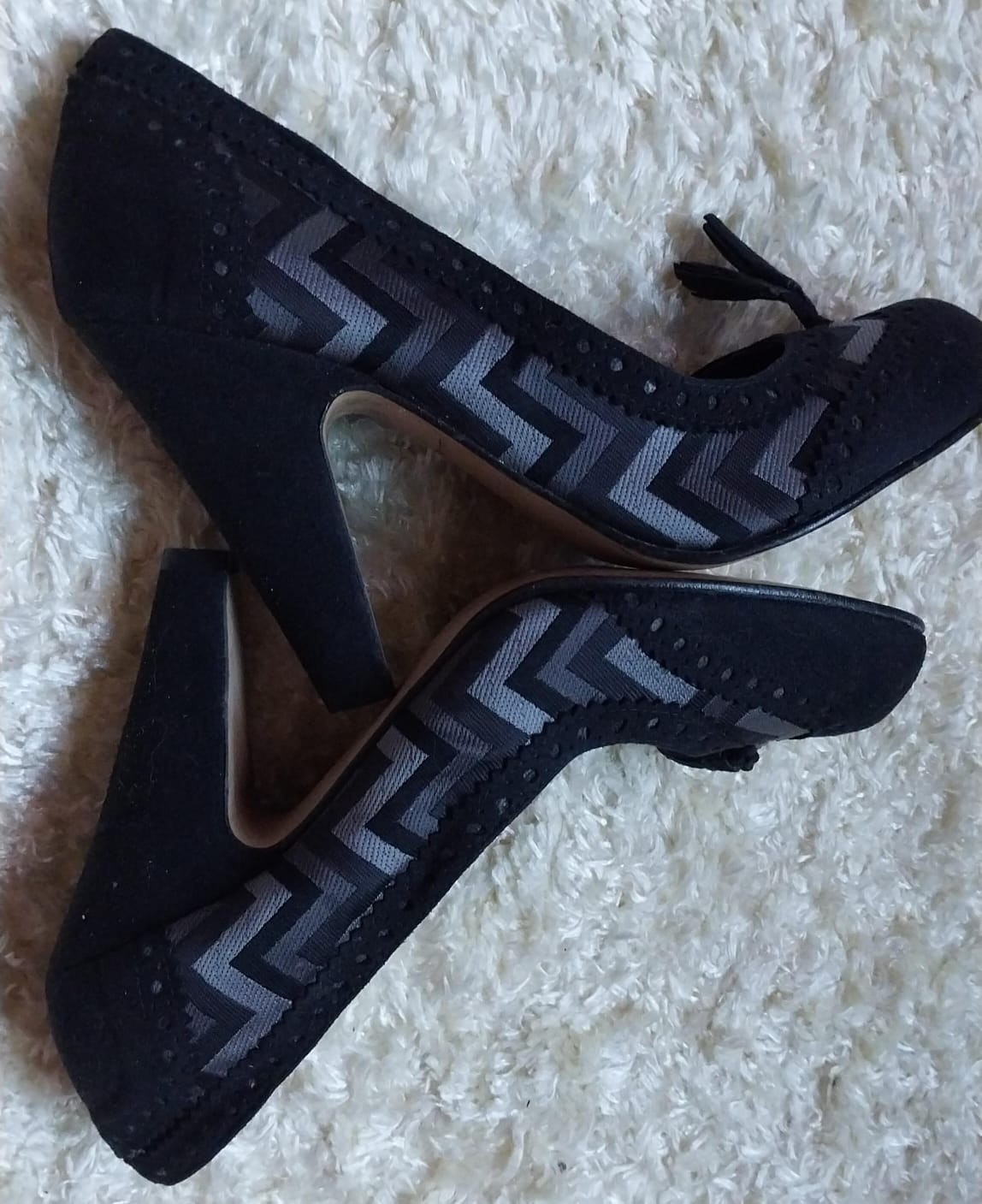 Beyond Skin Luxury Vegan Suede Chevron Pump Heels – Size 38 (Made in Spain)