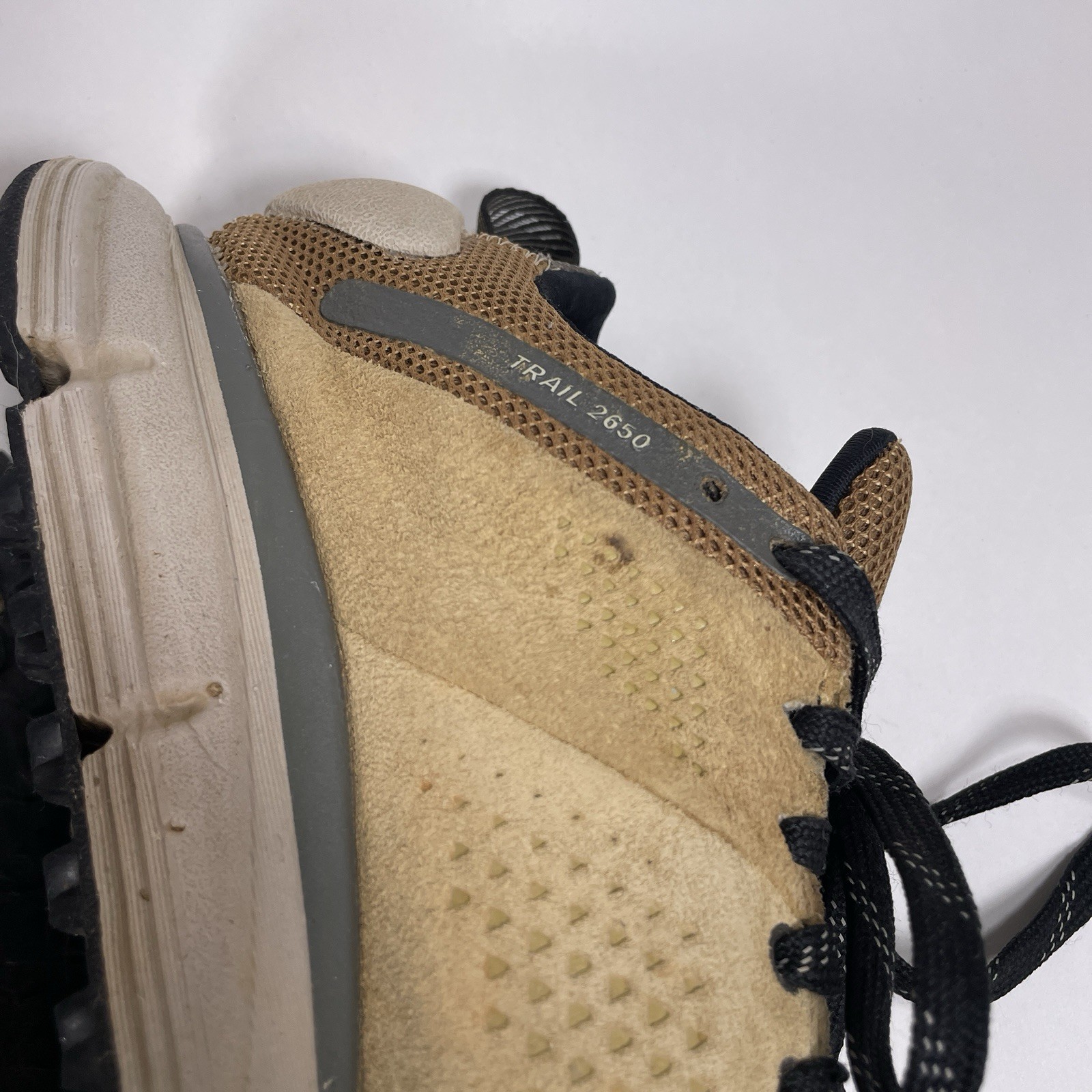Size 7 – Danner Trail 2650 Gore-Tex Hiking Shoes Prairie Sand Gray GTX Womens