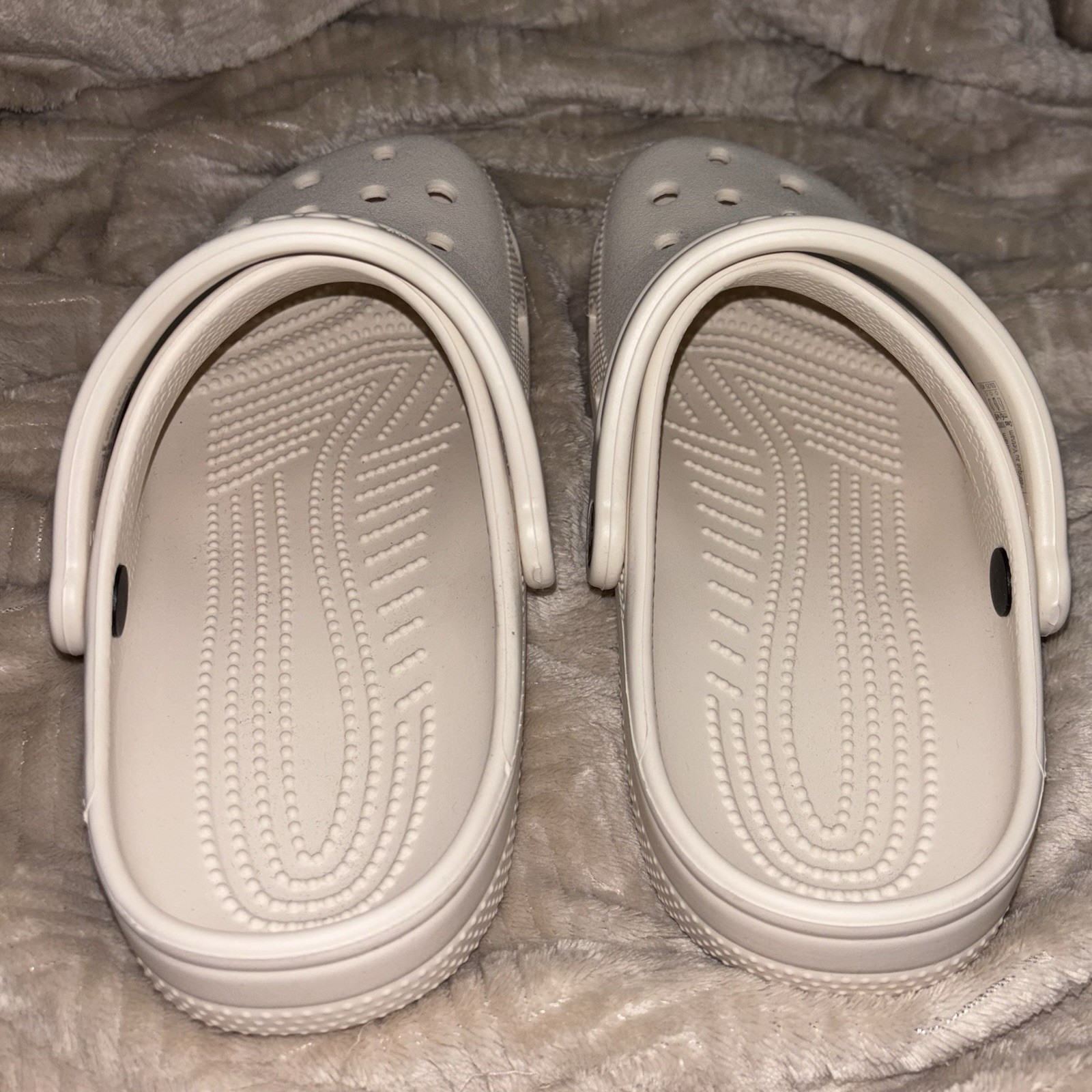 Crocs Classic Clogs size W8/M6 color Frappé
