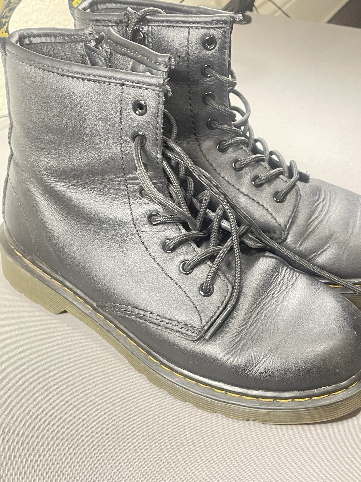 Dr. Martens 1460 Women’s Original Smooth Leather Boots Black, US 6