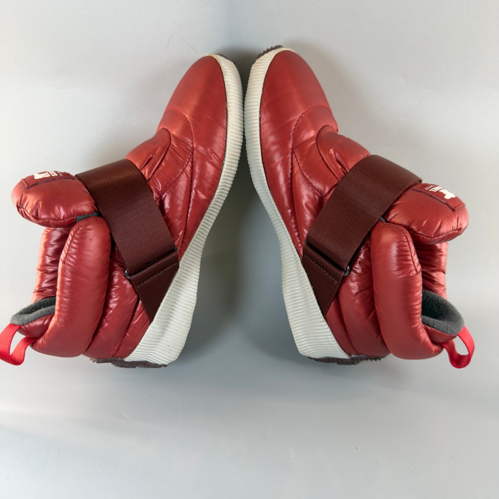 Sorel Out N About Puffy Womens 8 Waterproof Sneaker Boot Slip On Strap Red Shoes
