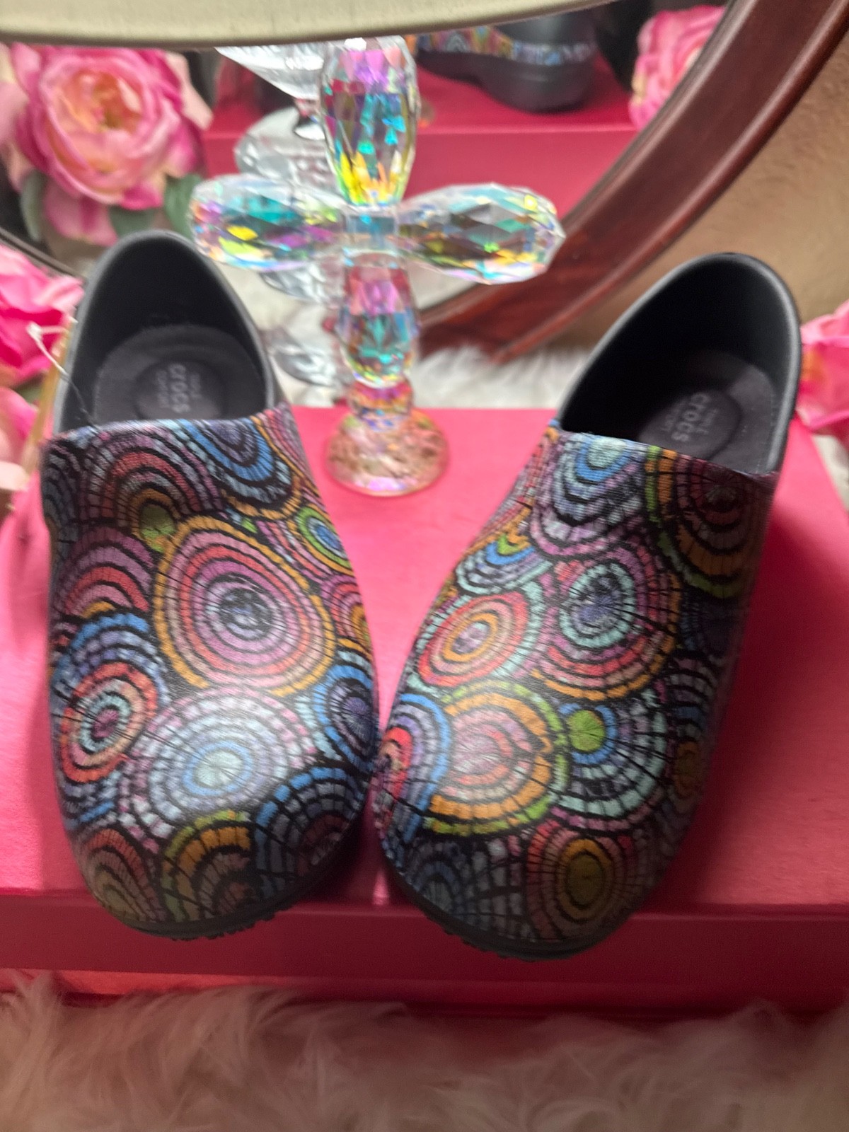 Crocs Nerio Pro Graphics Clogs Women’s Black Clogs multicolor circular NWT