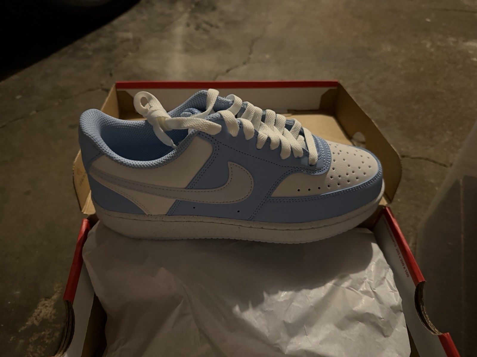 Brand New Nike Court Vision Low Sneakers Sz 8W/6.5M White/Blue IM1652-100 w/box!