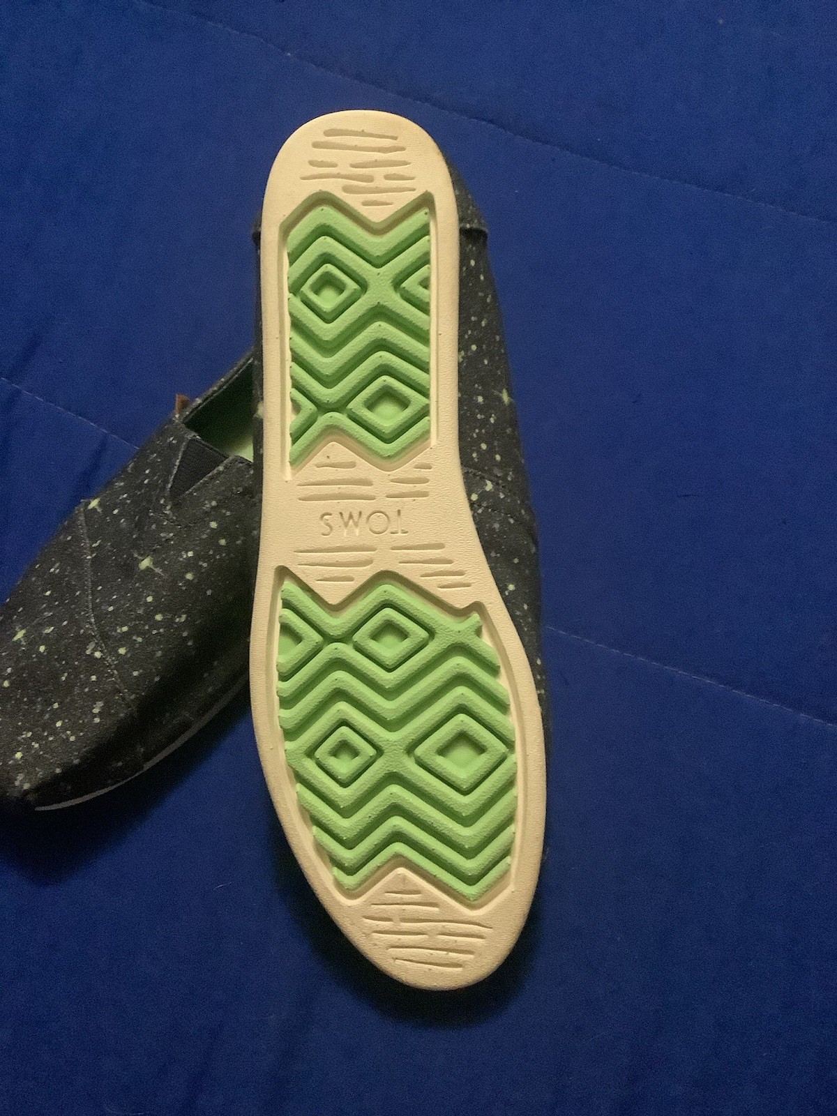 TOMS Wildfang Women’s Shoes 8 1/2w But Fits More Like 7 1/2 No Return