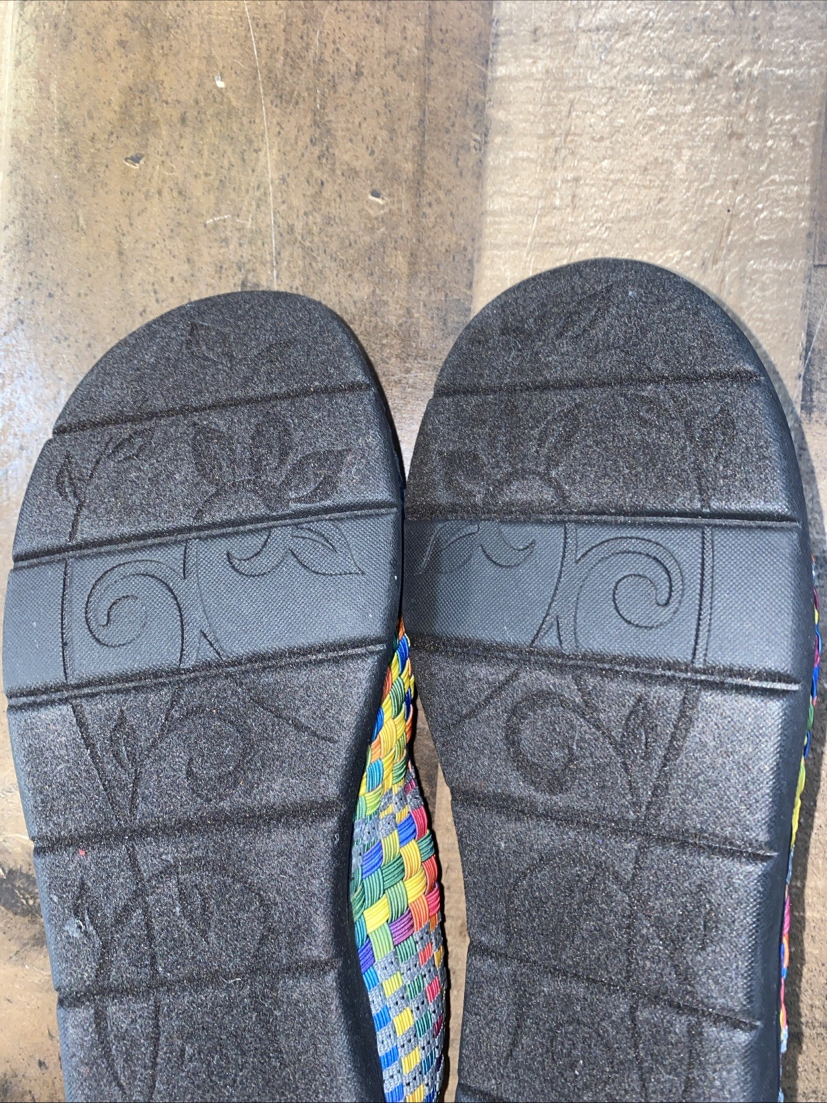 BareTraps Women’s Woven Slip-On Stretch Shoes Multicolor Size 8.5 lightweight