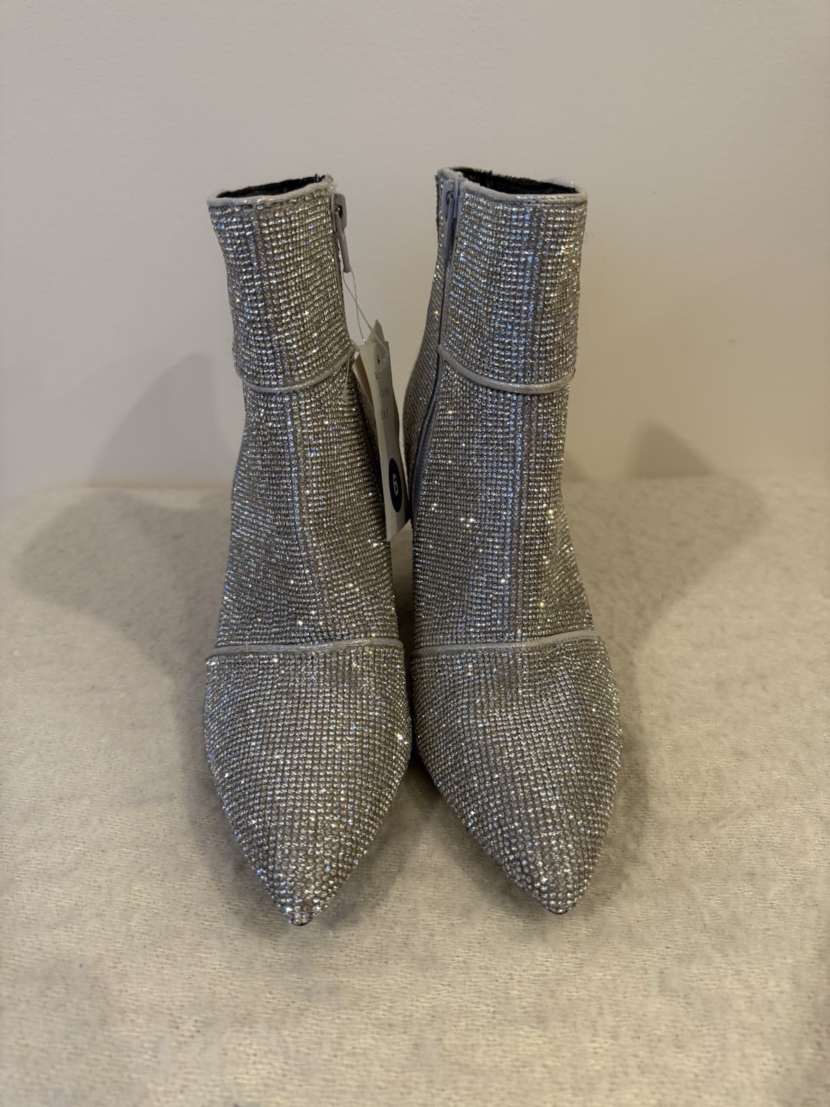 A New Day Womens Cailin Ankle Boots NWT Silver Gray 6 M Party Fairy Statement