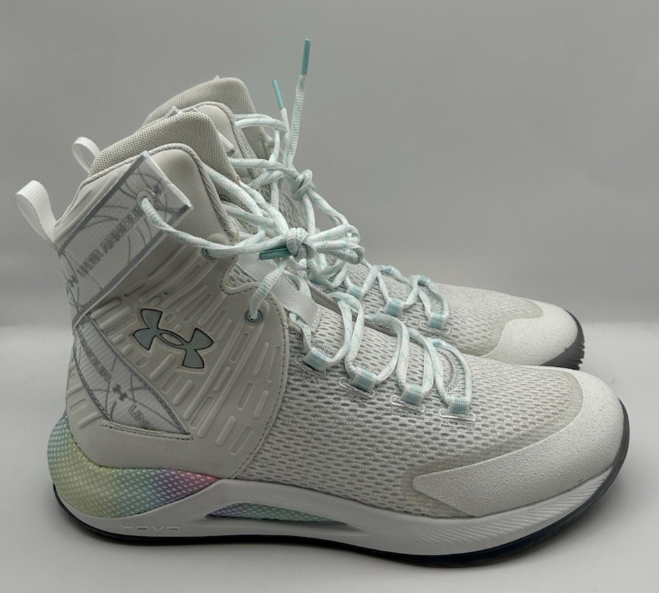 NEW Under Armour Highlight Ace Women’s Volleyball Shoes Size 11 White 3024042
