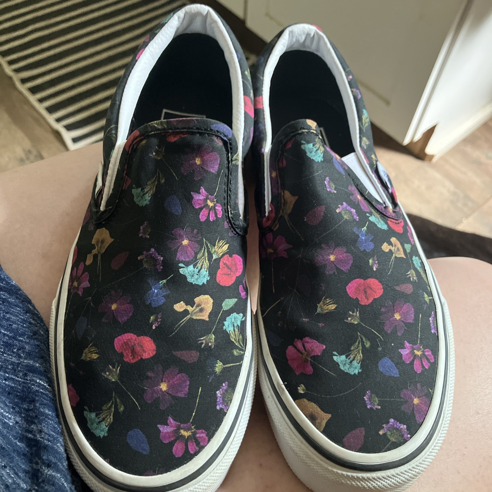 Size 6.5 – VANS Classic Slip-On Multicoloured