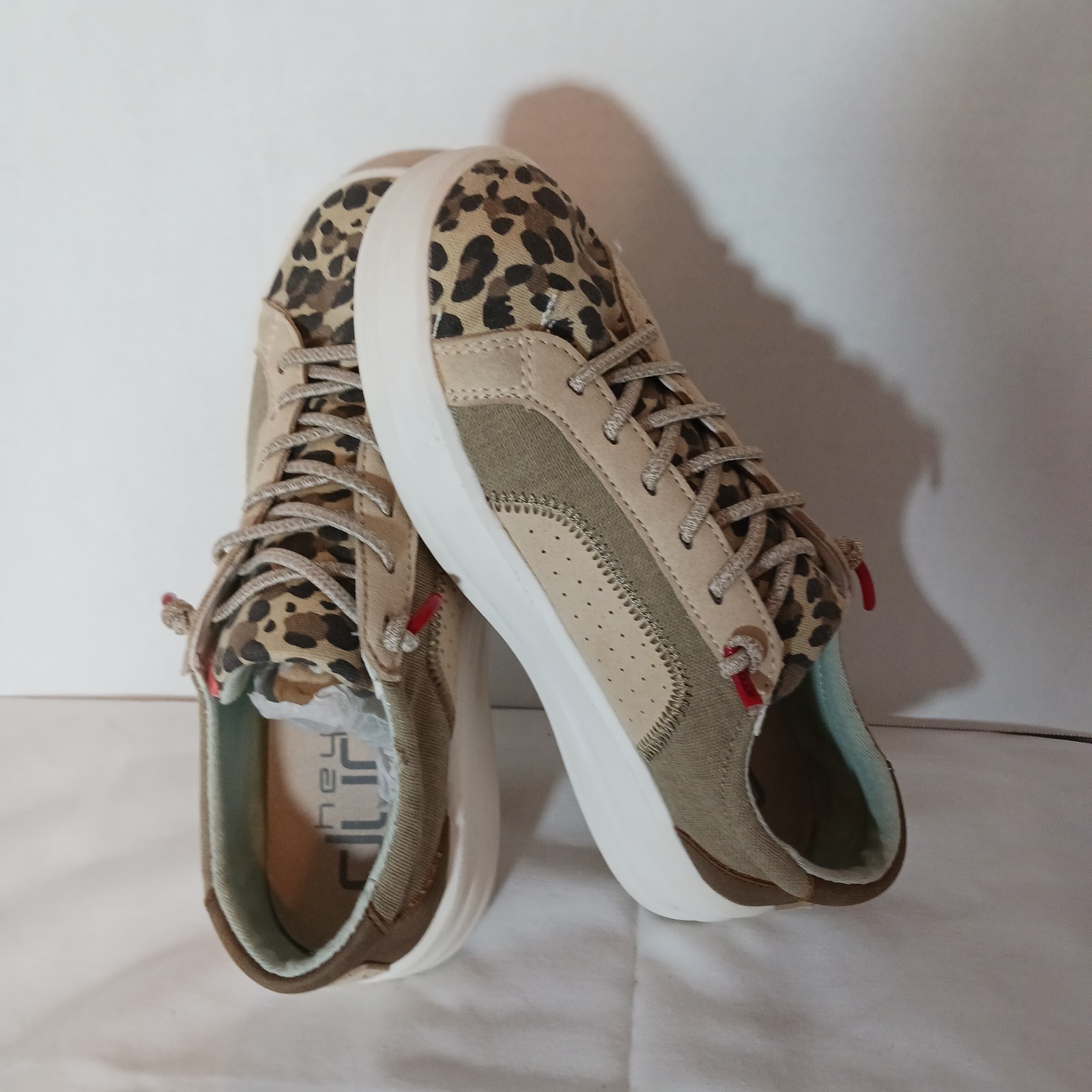Hey Dude Karina Women’s Canvas Low Top Lace-Up Sneakers Leopard Print
