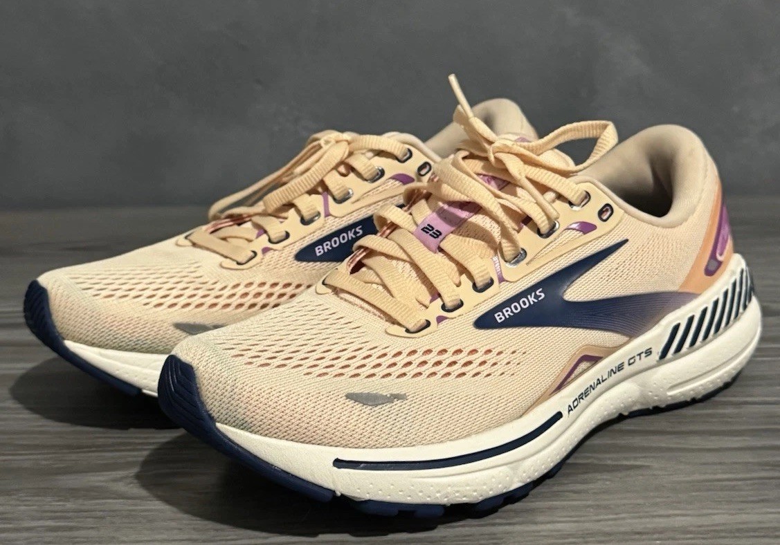 Brooks Adrenaline GTS 23 1203811B795 Apricot Orange Blue Running Shoes Women 6.5
