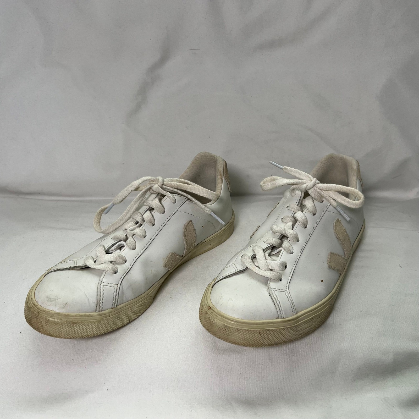 Veja Esplar Leather Low Top Sneakers White Pierre Suede Logo Womens 7 38