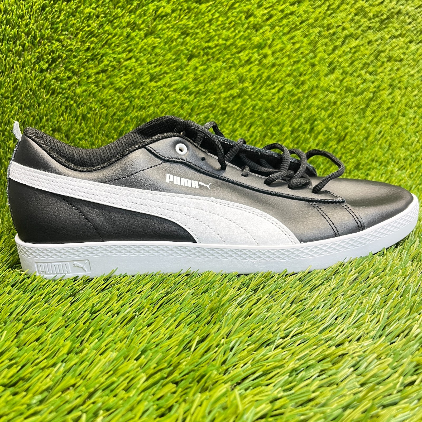 Puma Smash v2 Leather Womens Size 11 Black White Athletic Trainer Shoes Sneakers
