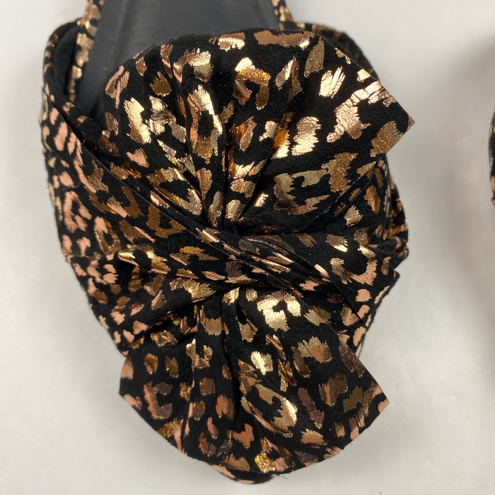 NWT Torrid Flats Black Metallic Gold Bow Leopard Print Shoes Women’s Size 8WW