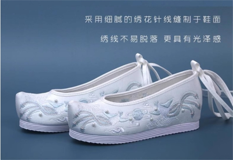 Women’s Beaded Hanfu Shoes, Antique Embroidered Shoes, Slope-Heeled Shoes