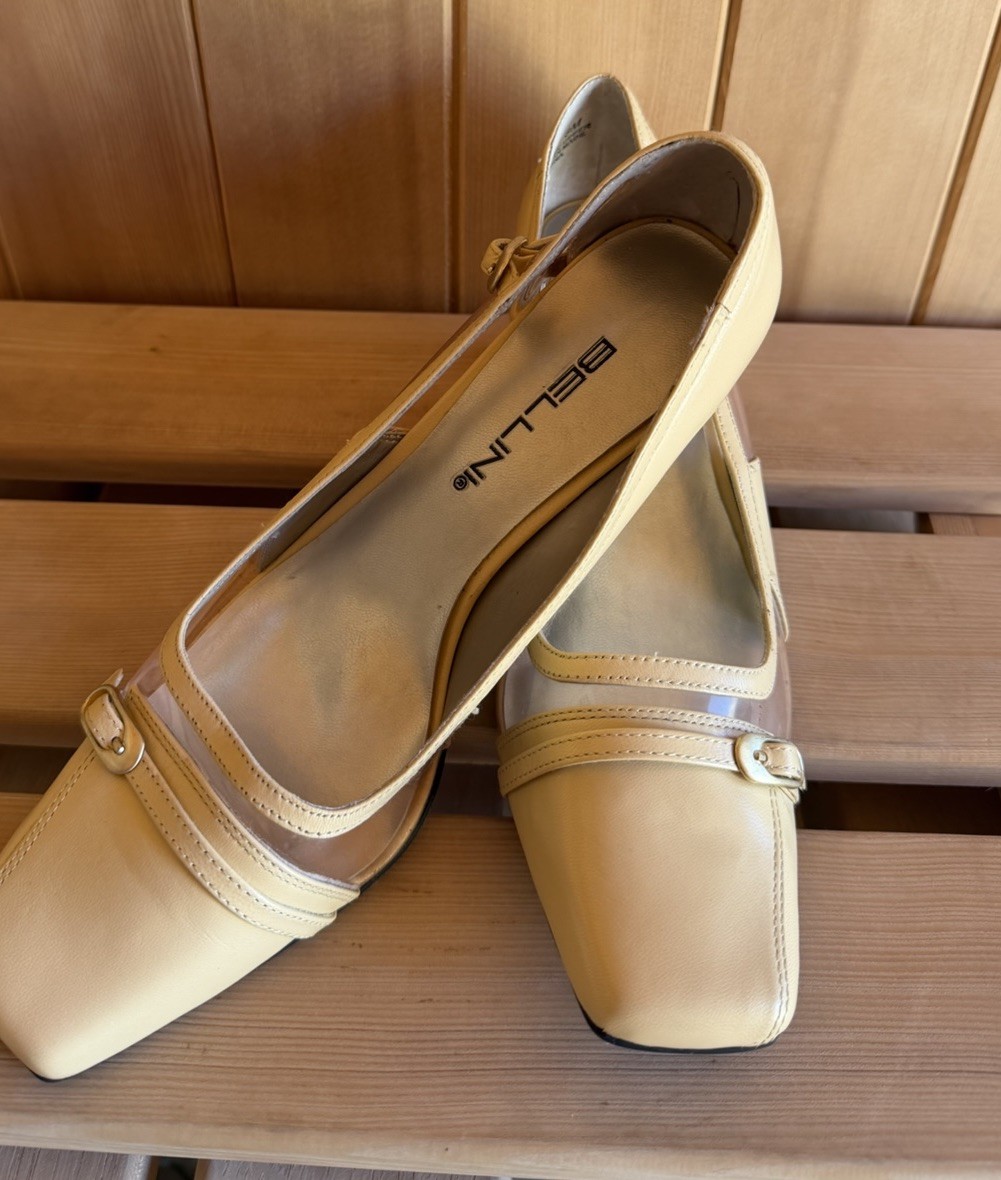 Vintage Bellini Pumps Size 8 M Yellow Clear Vinyl Square Toe Block Heel NWT 90s