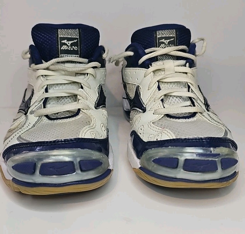 Mizuno Wave Bolt 2 Womens blue White Athletic Volleyball Court Shoes Size 8.5