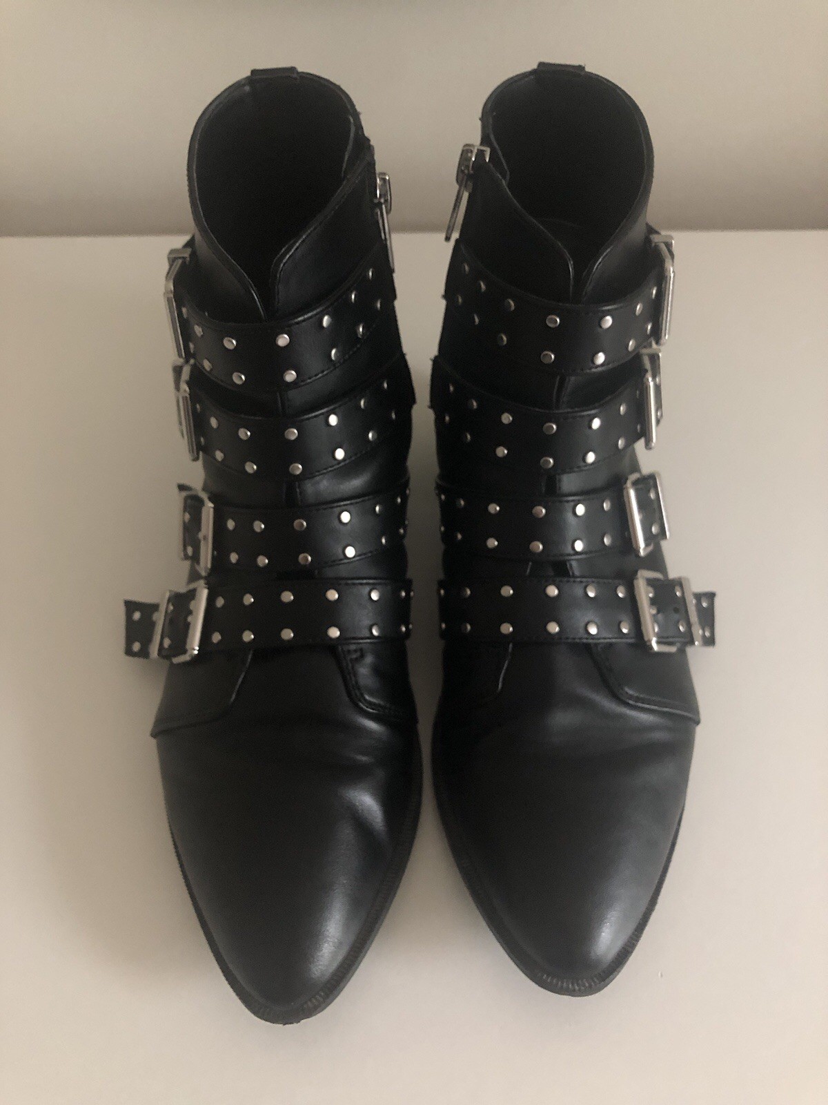 Trad Goth 80s Boots Pikes Size 8 Black Leather Silver Studs Buckles Pointed Toe