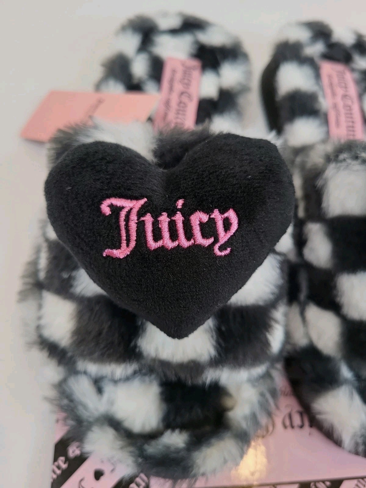 NWT Juicy Couture Khalila White Black Faux Fur Furry Sliders Slippers