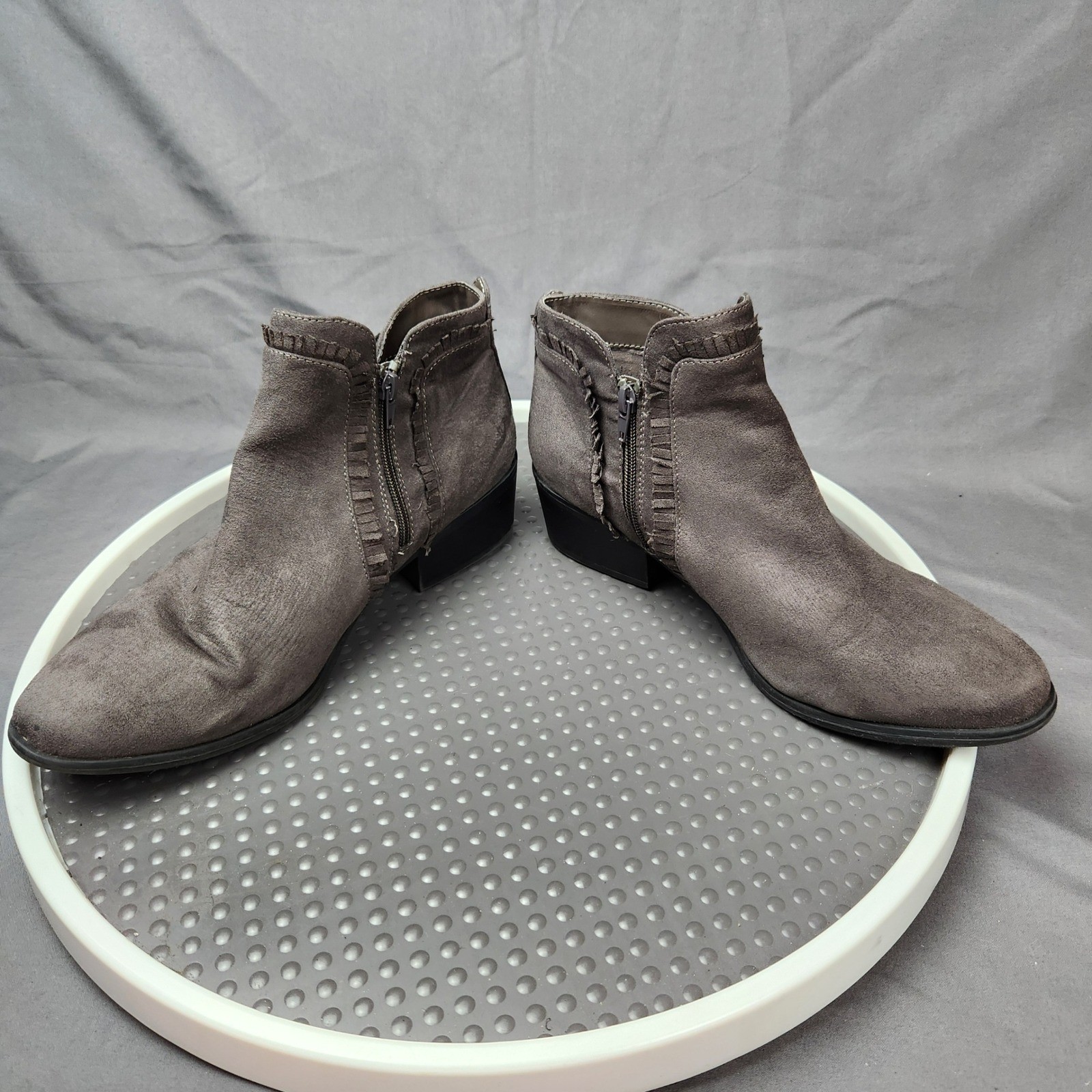 MIA Mable Vegan Suede Ankle Booties Gray Fringe Womens Size 11M Zip Casual Boots