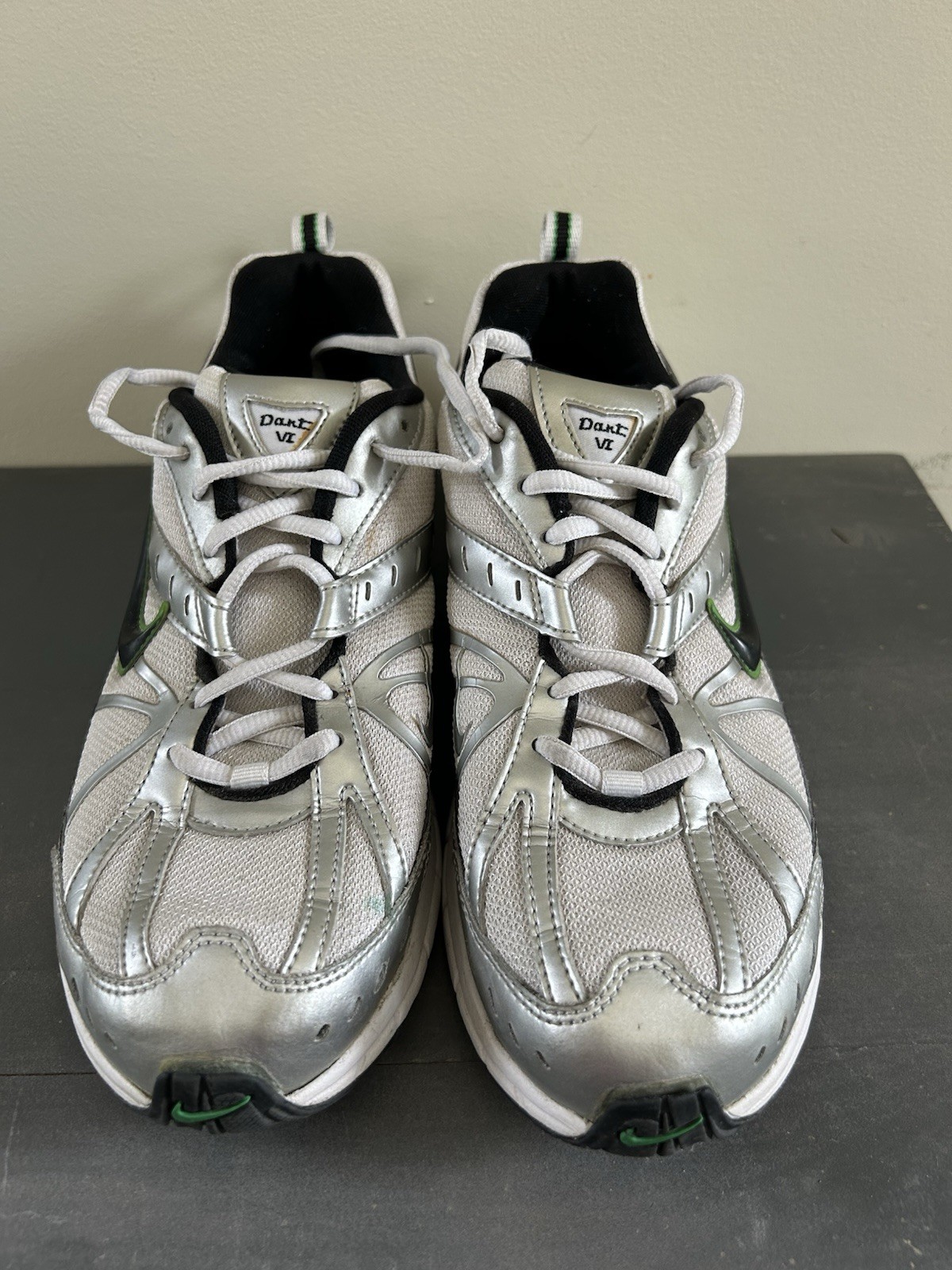 Nike Dart VI 2008 White/Green/Black/Silver Sneakers Size 10.5 Men’s
