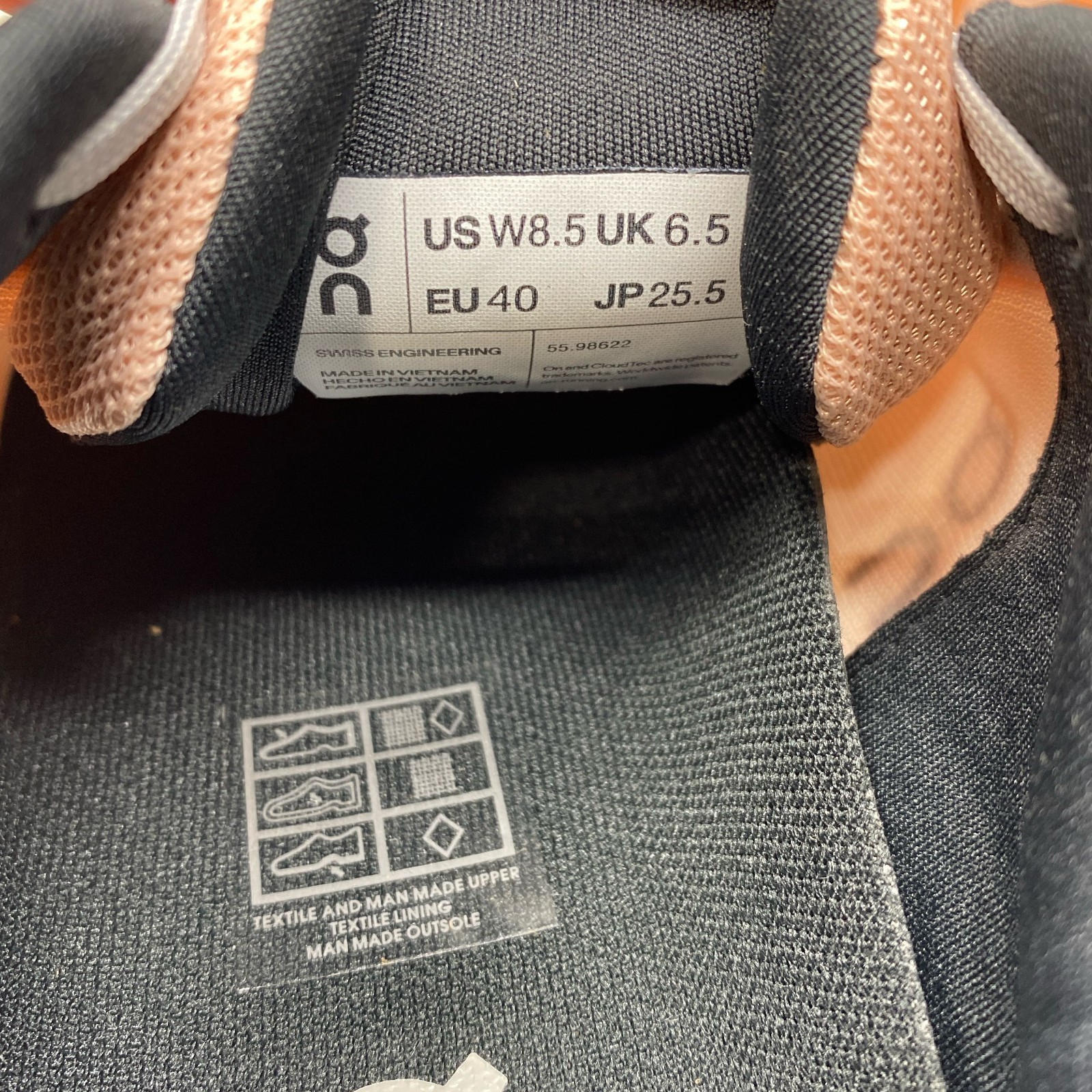 On Running Cloudgo Women’s 8.5 Rose/Magnet Running Shoes