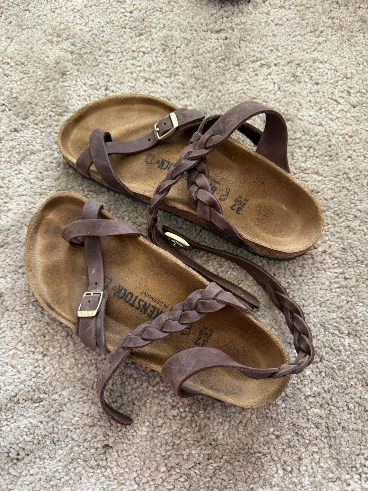 Birkenstock Yara Habana Oiled Leather Brown EU 37 (6-6.5 US) Regular Width